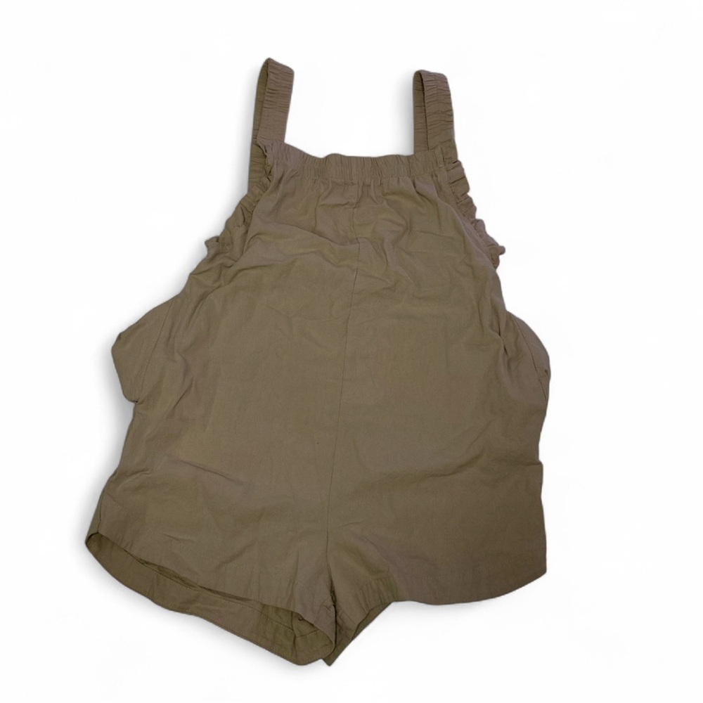 Women size Large Tan Sleeveless summer Romper